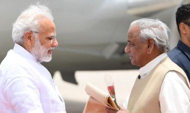 पूर्व सीएम कल्याण सिंह जब मंच पर रो पड़े थे कहा था... संघ और BJP का संस्कार मेरे खून में है, मेरी इच्छा है कि जब जीवन का अंत हो तो मेरा शव भाजपा के झंडे में लिपटकर जाए